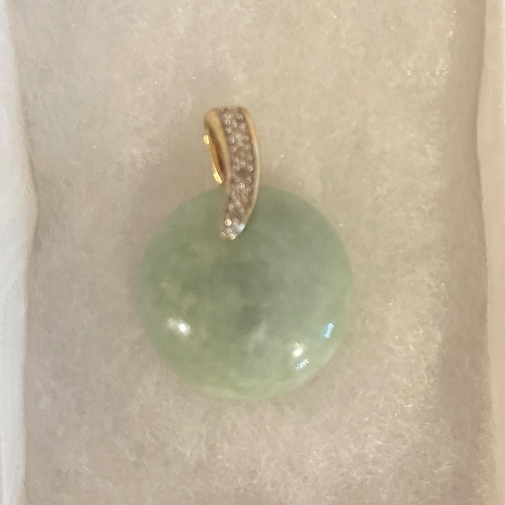 10k gold Natural Jade Stone Pendant with Diamond Accent Bale